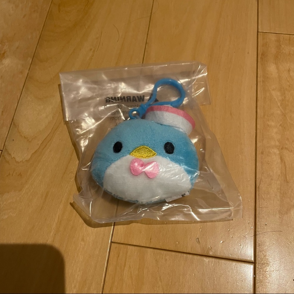 New sanrio tuxedo Sam plush key chain - Picture 1 of 3
